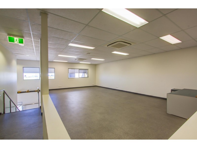 27-29 Enterprise Street, Paget QLD 4740