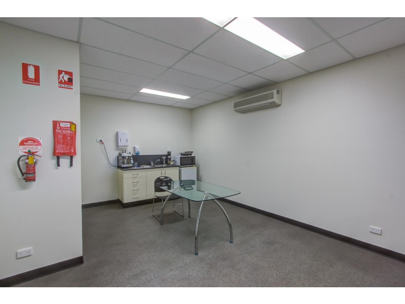 27-29 Enterprise Street, Paget QLD 4740