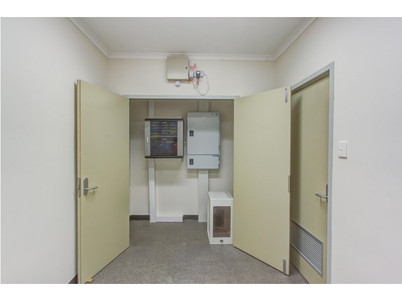 27-29 Enterprise Street, Paget QLD 4740