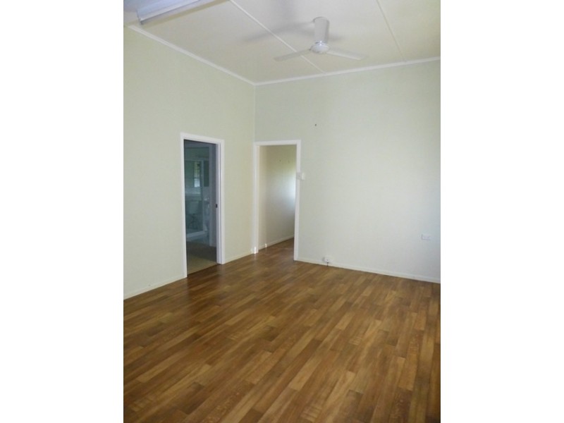 25 Black Street, South Mackay QLD 4740