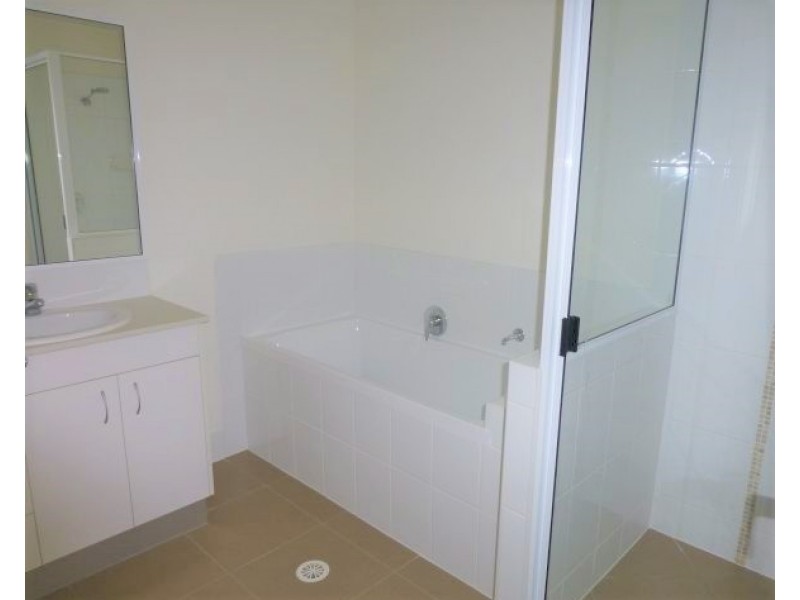 2/29 Hangan Street, Bucasia QLD 4750