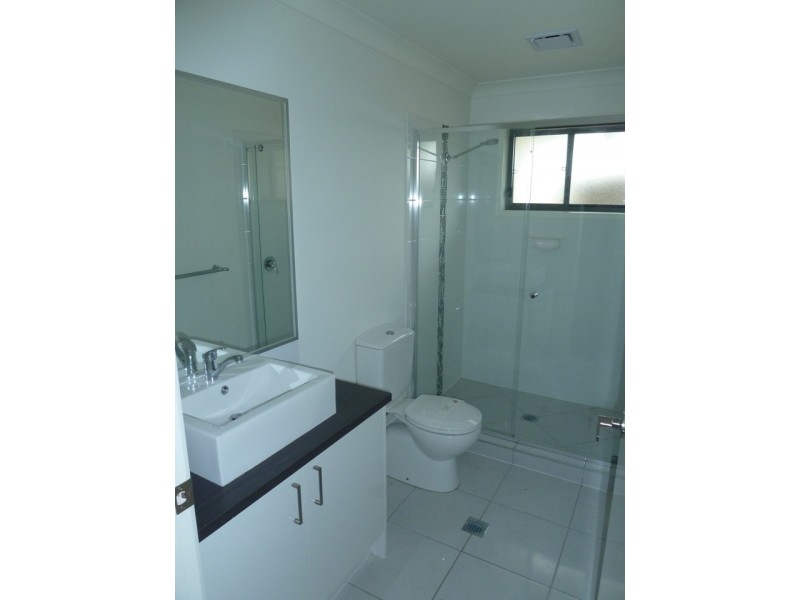 5 Hartog Street, Andergrove QLD 4740