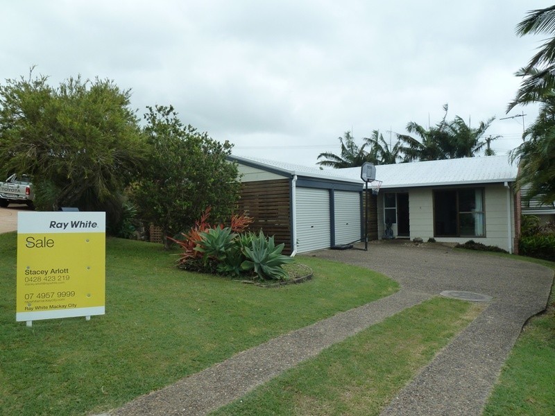 6 Lyn Court, Beaconsfield QLD 4740