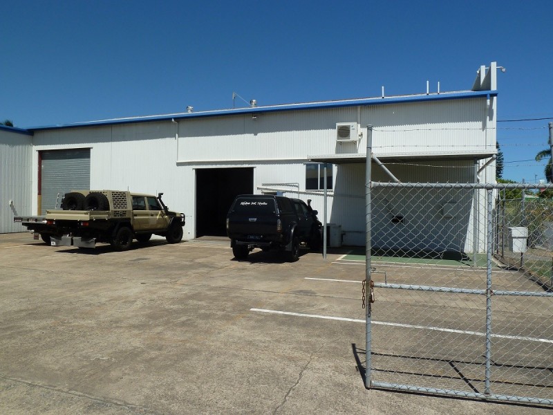 4 McLennan St, Ooralea QLD 4740