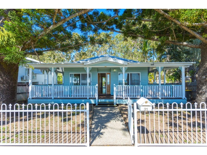 31 Slade Esplanade, Slade Point QLD 4740
