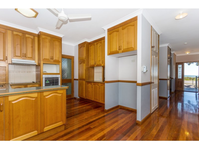 31 Slade Esplanade, Slade Point QLD 4740