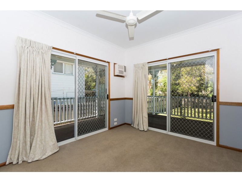 31 Slade Esplanade, Slade Point QLD 4740