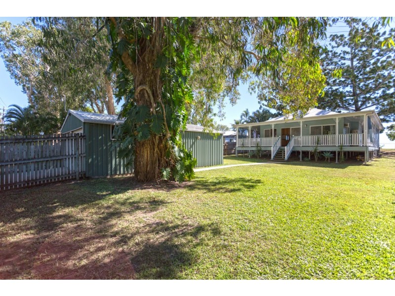 31 Slade Esplanade, Slade Point QLD 4740
