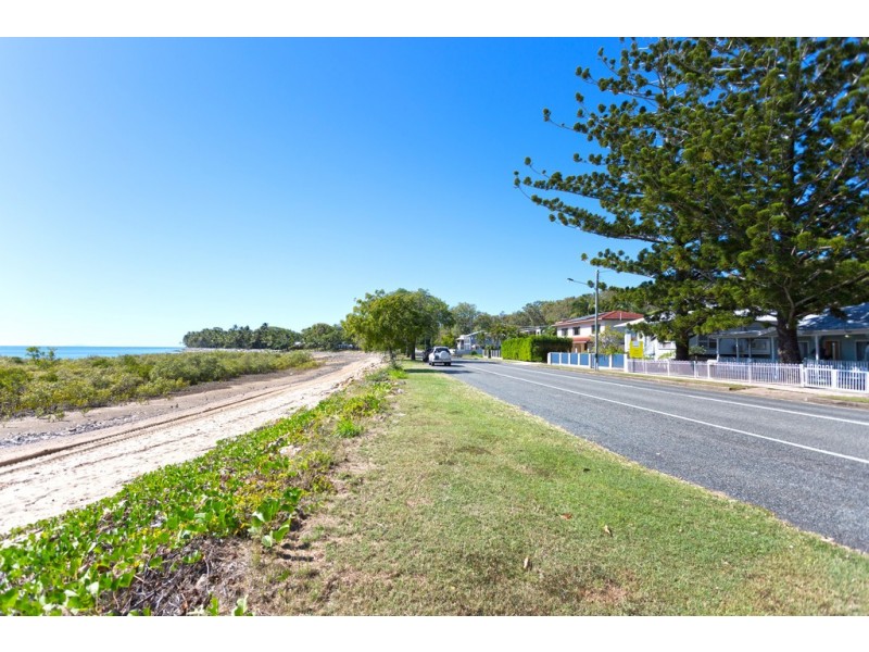31 Slade Esplanade, Slade Point QLD 4740