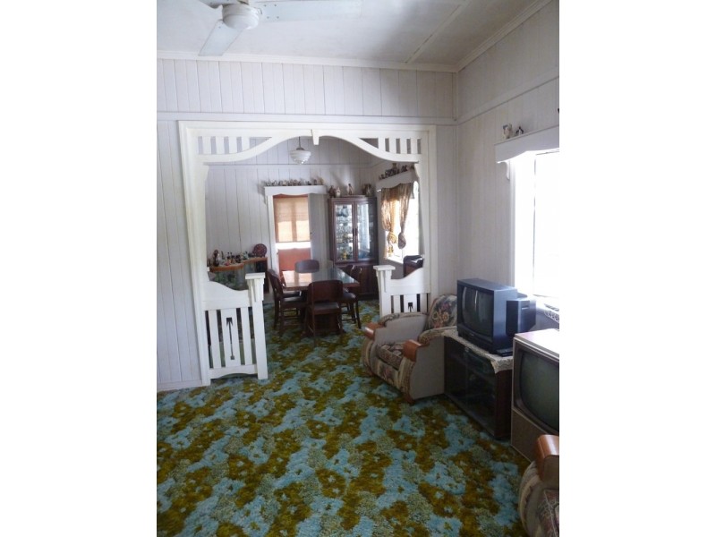 96 Webberley Street, West Mackay QLD 4740