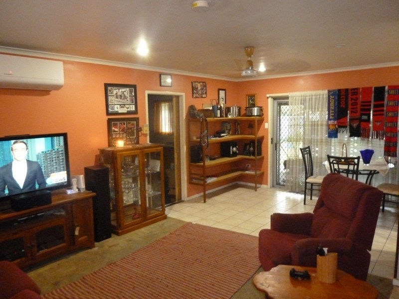 15 Coles Road, Andergrove QLD 4740