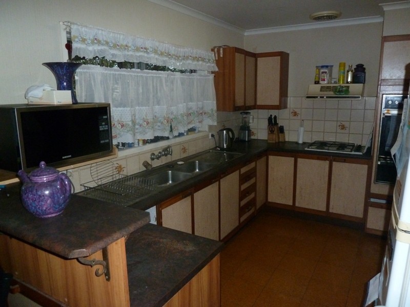 15 Coles Road, Andergrove QLD 4740