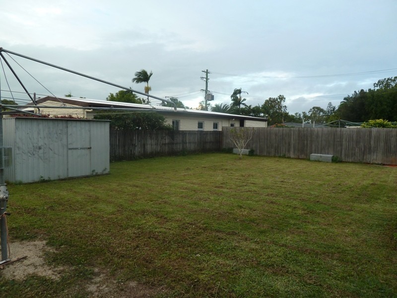 15 Coles Road, Andergrove QLD 4740