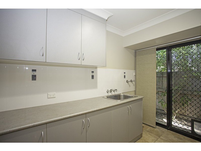 14 Sunseeker Court, Blacks Beach QLD 4740