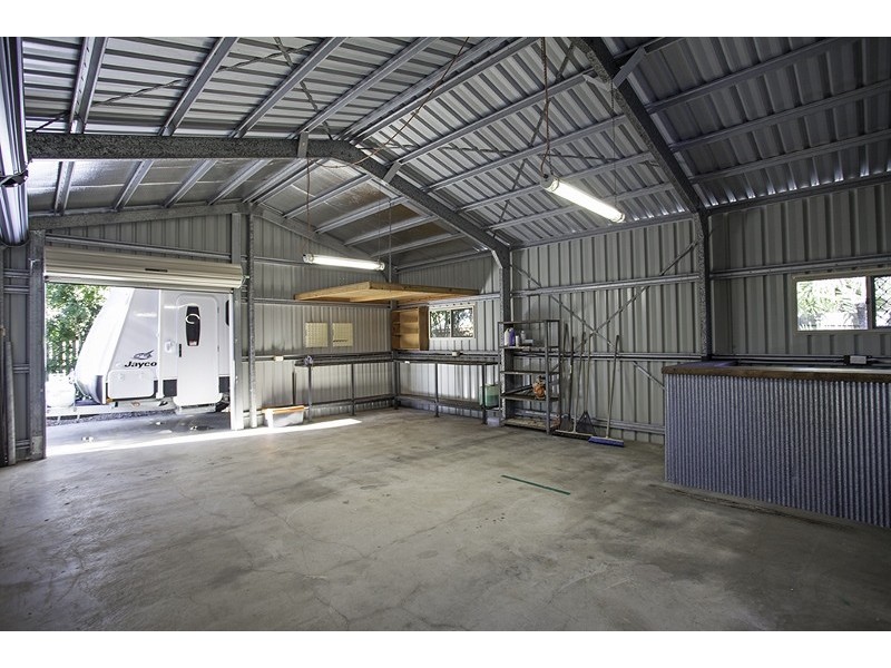 14 Sunseeker Court, Blacks Beach QLD 4740