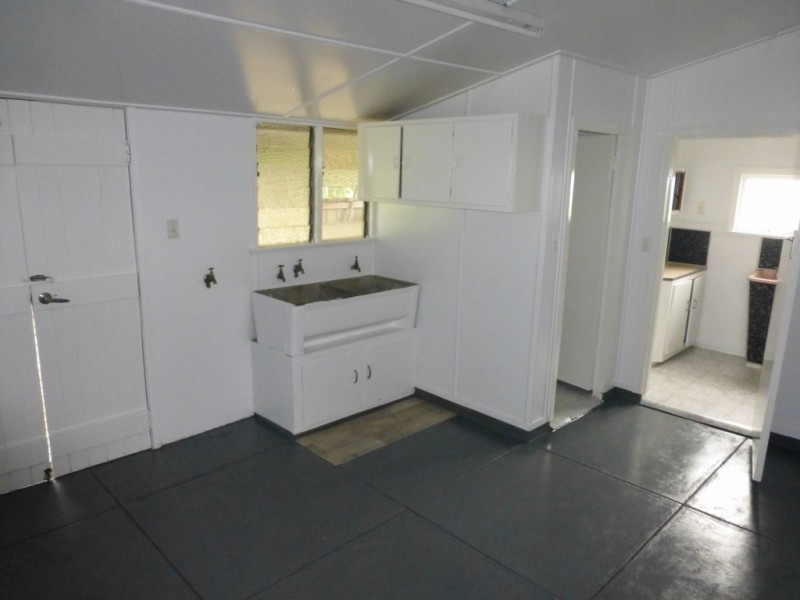 85 Canberra Street, North Mackay QLD 4740