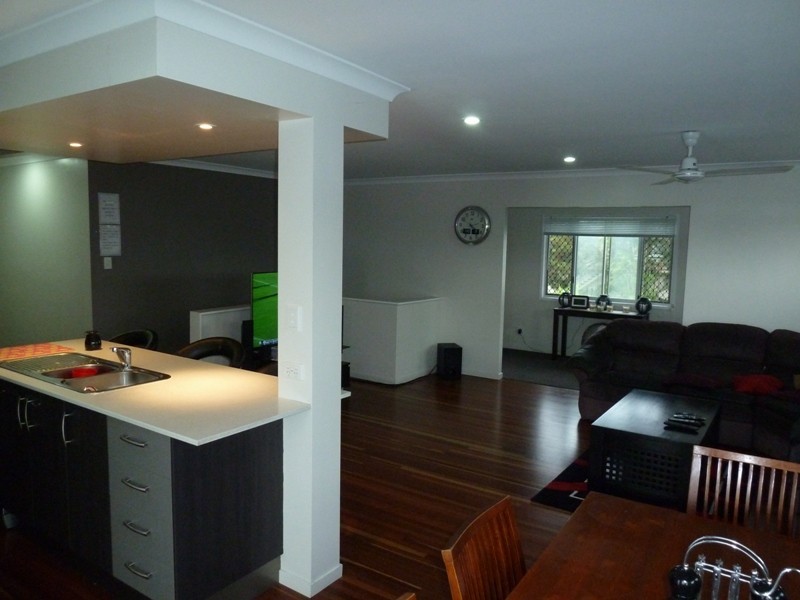 27 Tulloch Street, Ooralea QLD 4740