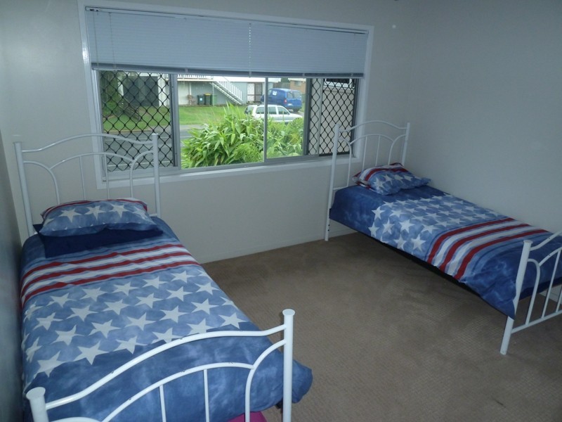 27 Tulloch Street, Ooralea QLD 4740
