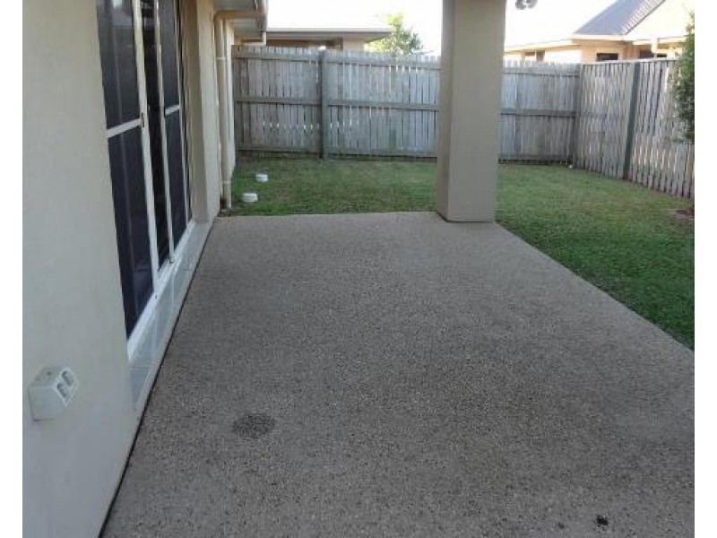 2/55 Duranbah Cct, Blacks Beach QLD 4740