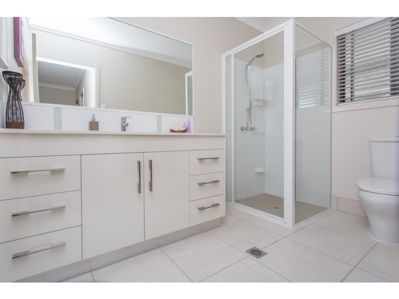 615 Sugarshed Road, Erakala QLD 4740