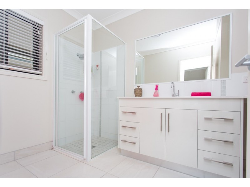 615 Sugarshed Road, Erakala QLD 4740