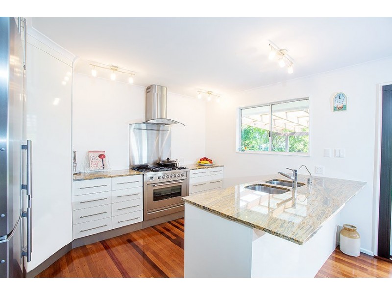 12 Coral Drive, Blacks Beach QLD 4740