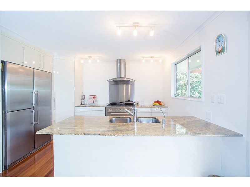 12 Coral Drive, Blacks Beach QLD 4740