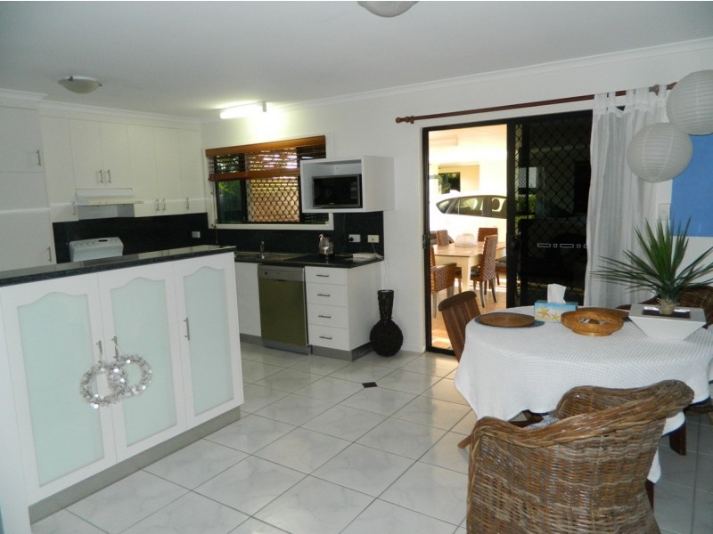 13 Eden Court, Glenella QLD 4740