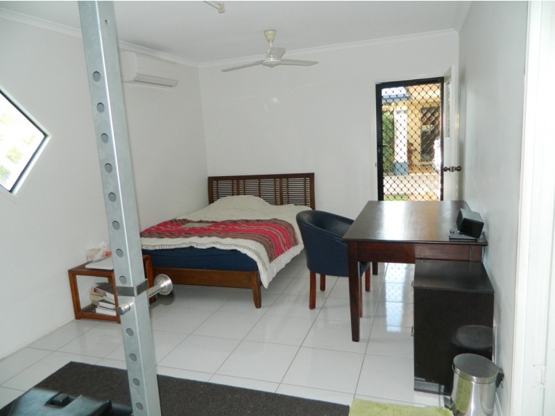 13 Eden Court, Glenella QLD 4740