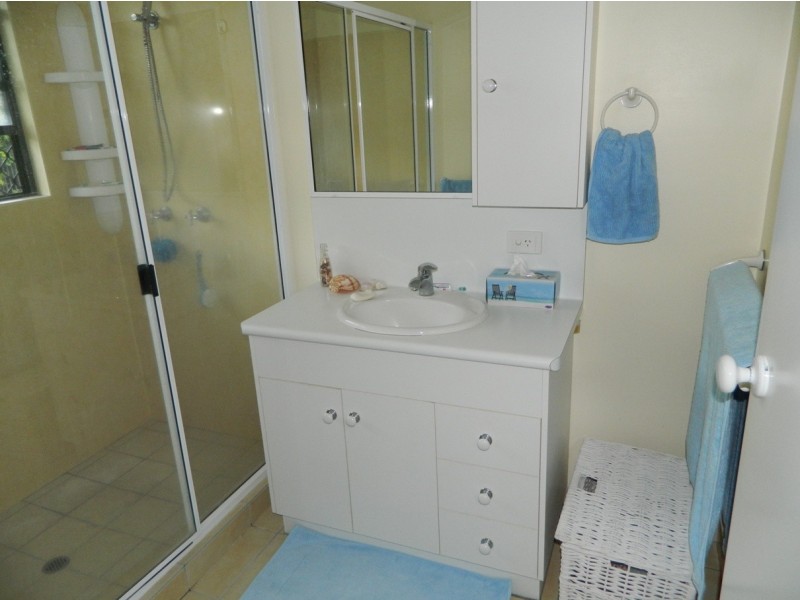 13 Eden Court, Glenella QLD 4740