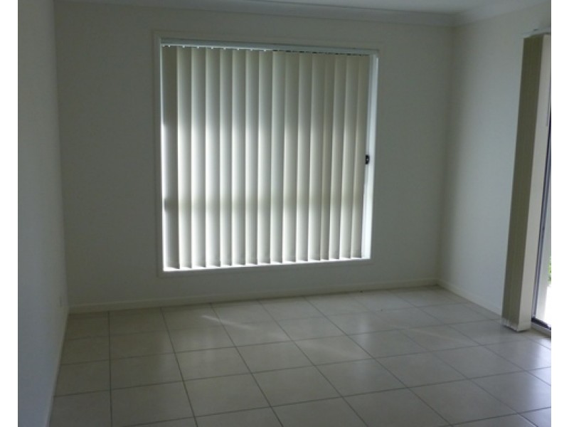 41 Montgomery Street, Rural View QLD 4740