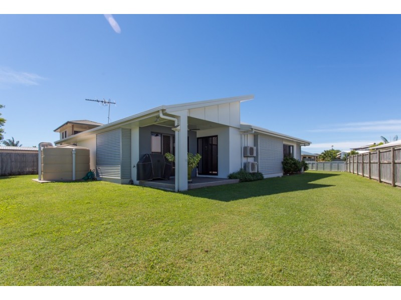 21 Gingham Street, Glenella QLD 4740