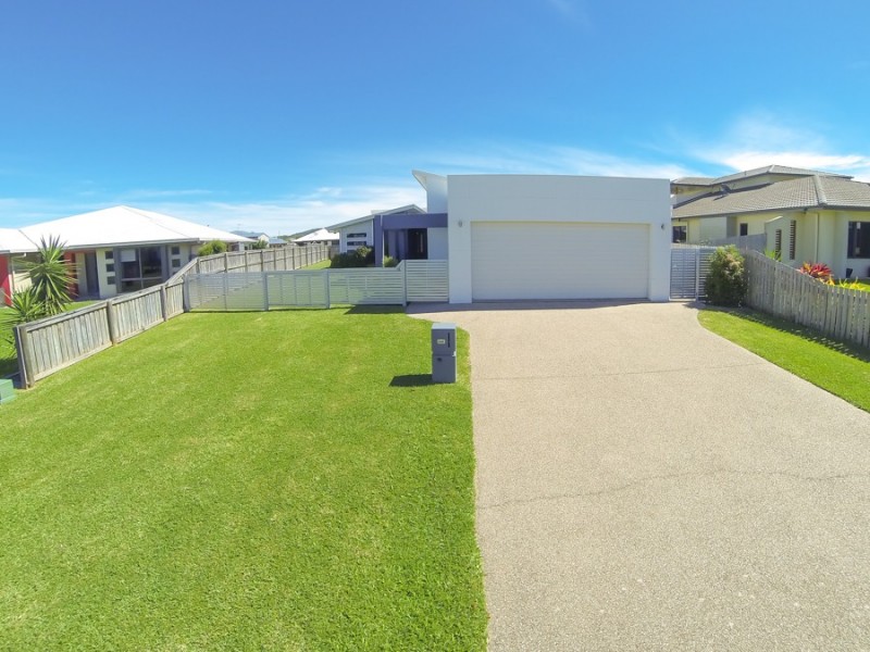 21 Gingham Street, Glenella QLD 4740