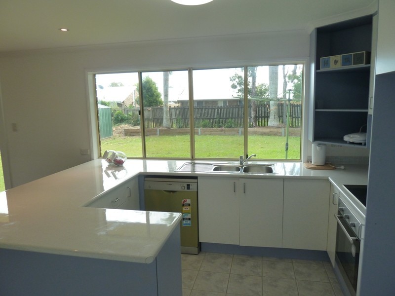 15 Patricia Drive, Andergrove QLD 4740