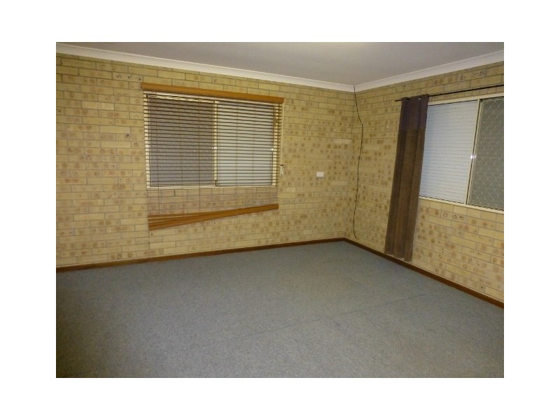 27 Pelican Street, Slade Point QLD 4740