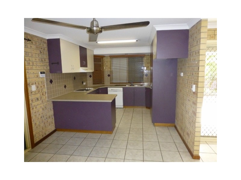 27 Pelican Street, Slade Point QLD 4740