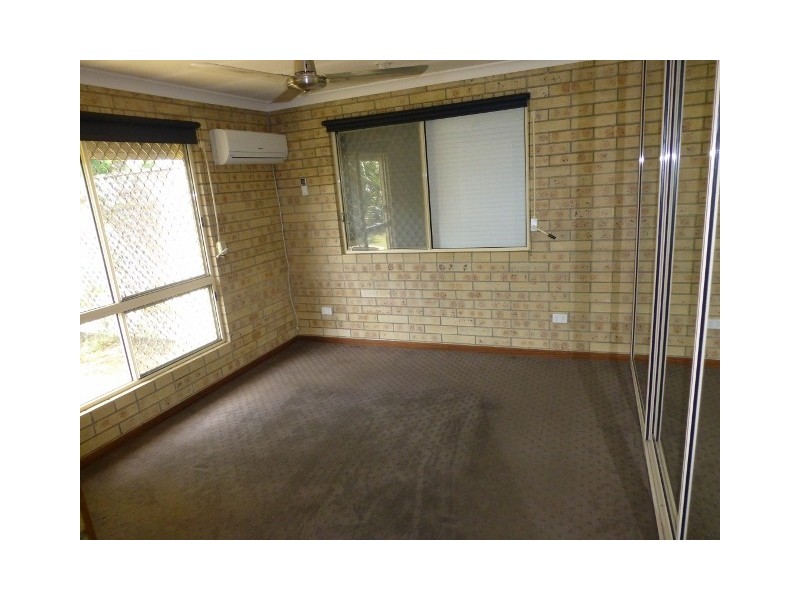 27 Pelican Street, Slade Point QLD 4740