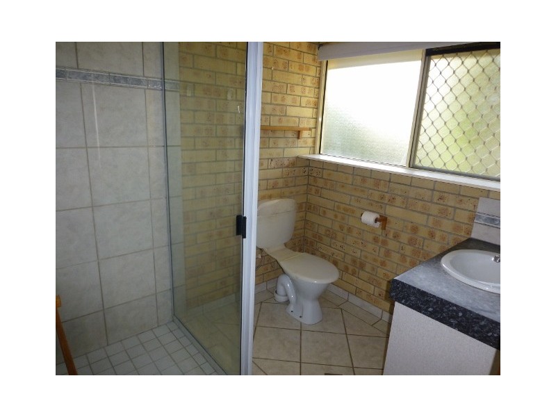 27 Pelican Street, Slade Point QLD 4740