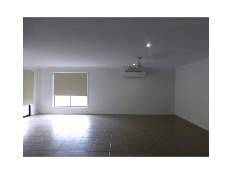 1 Bonney Street, Rural View QLD 4740