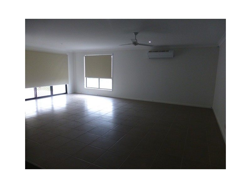 1 Bonney Street, Rural View QLD 4740