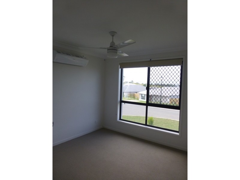 1 Bonney Street, Rural View QLD 4740