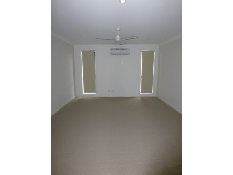 1 Bonney Street, Rural View QLD 4740