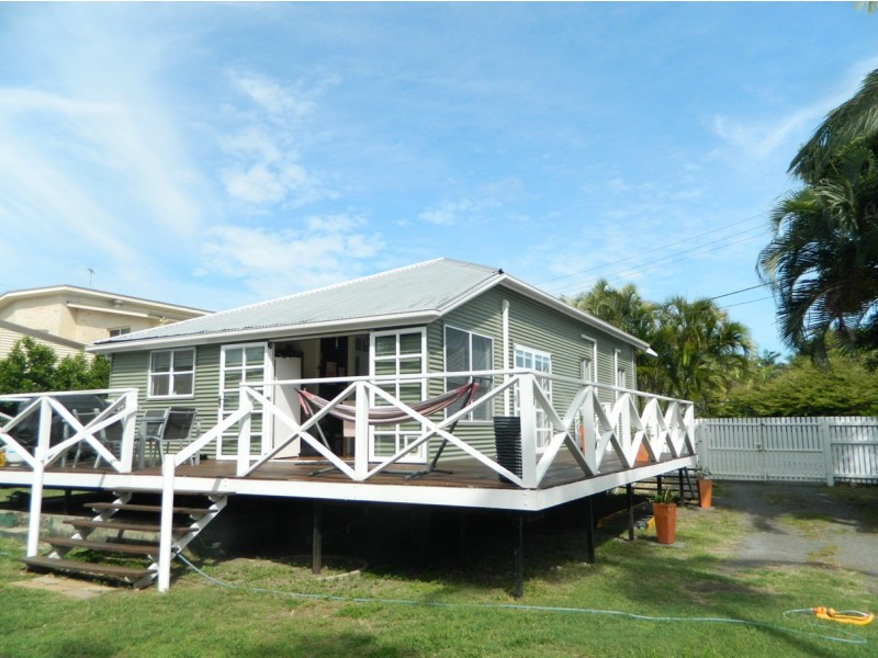 7 Downie Avenue, Bucasia QLD 4750
