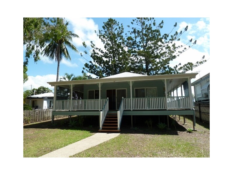 31 Slade Esplanade, Slade Point QLD 4740