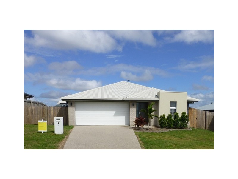 30 Hangan Street, Bucasia QLD 4750
