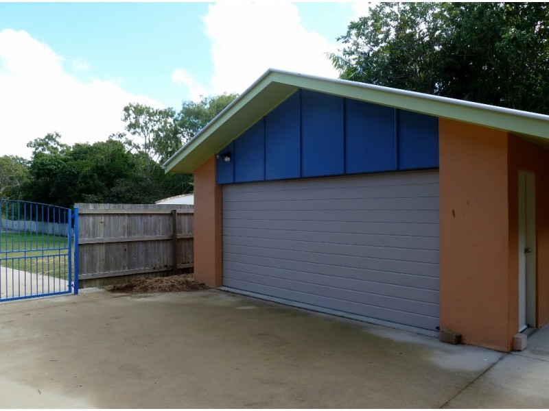 174 Waverley Street, Bucasia QLD 4750