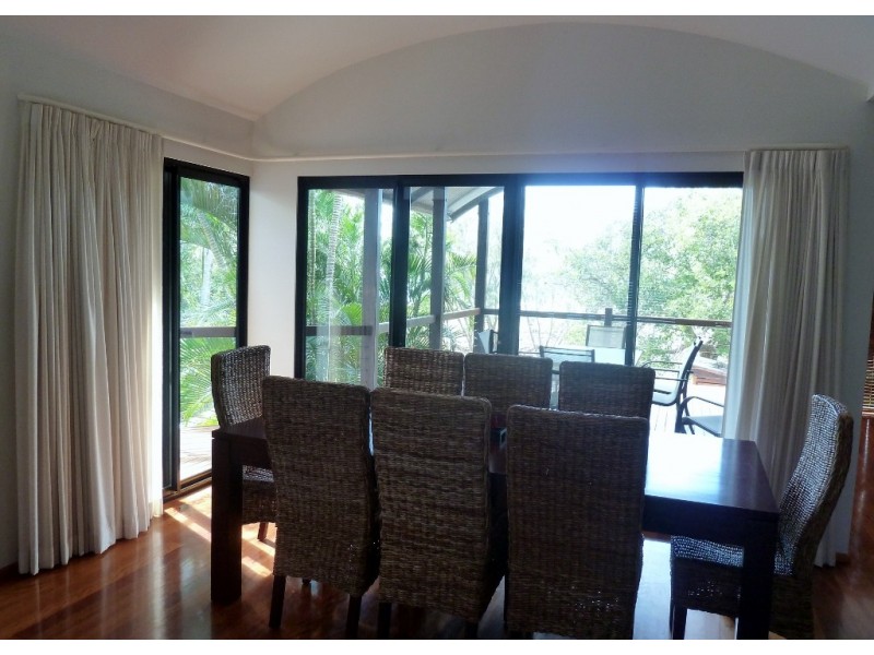 174 Waverley Street, Bucasia QLD 4750