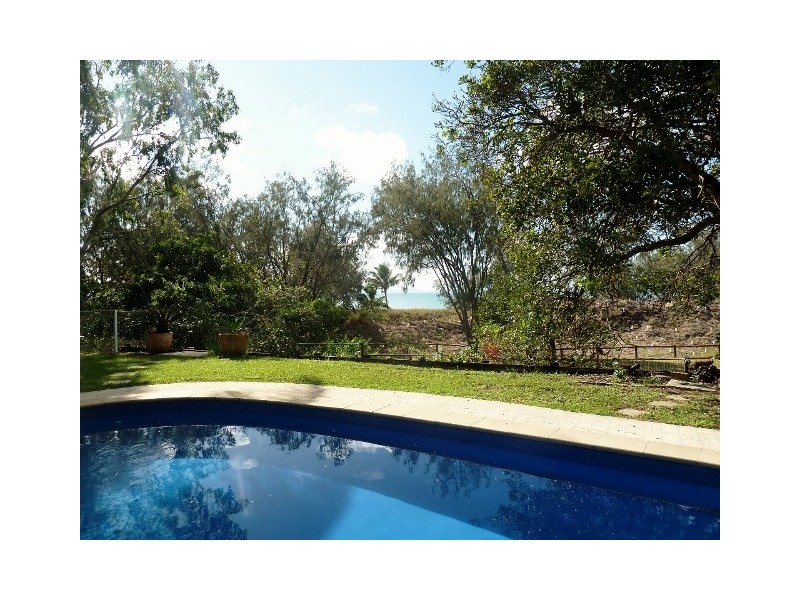 174 Waverley Street, Bucasia QLD 4750