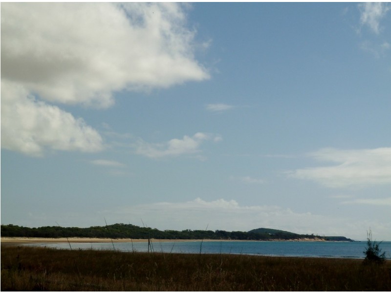 174 Waverley Street, Bucasia QLD 4750