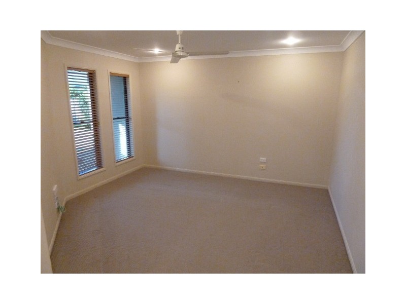 10 Whiting Court, Andergrove QLD 4740